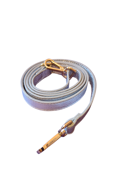 Póchette Refined Leather Strap in Sparkle Silver