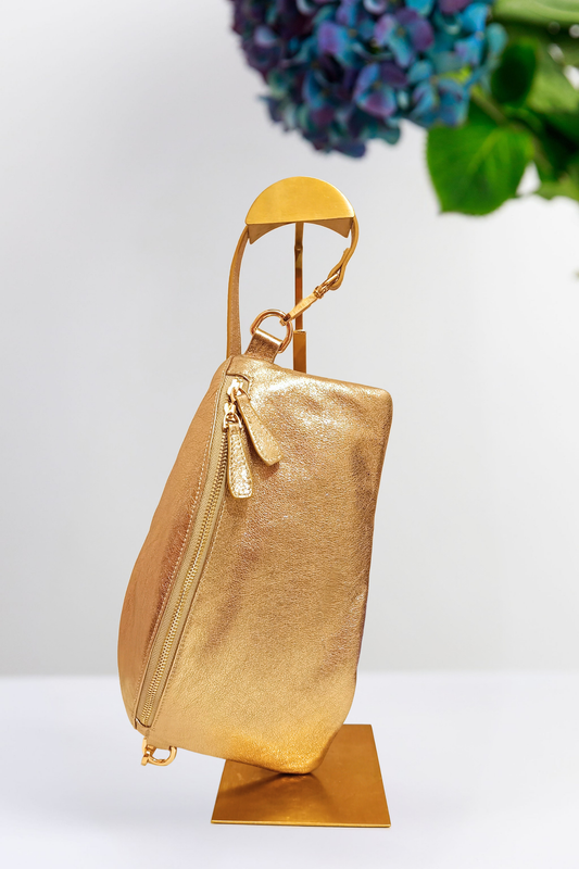 Refined Sparkle Póca in Gold