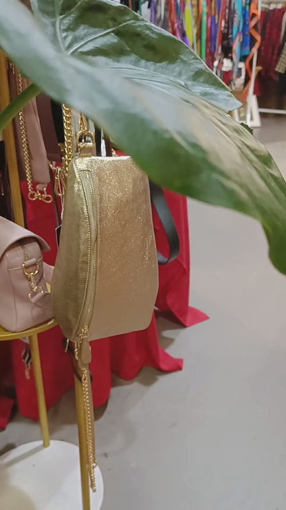 Luxe Sparkle Póca in Gold